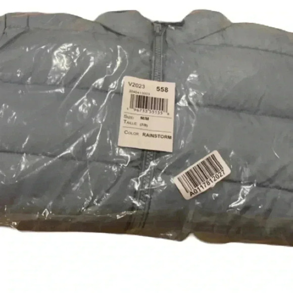 The Children’s Place Boy’s Puffer Jacket- Rainstorm Sz. M NWT - Picture 4 of 7